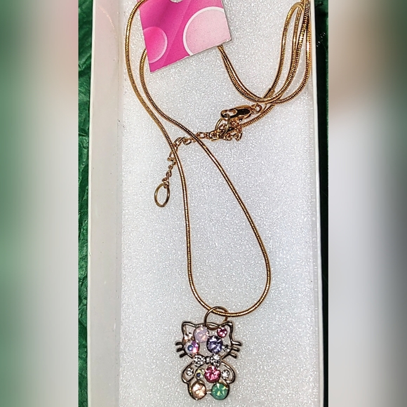 Crystal Hello Kitty Necklace - Picture 7 of 10